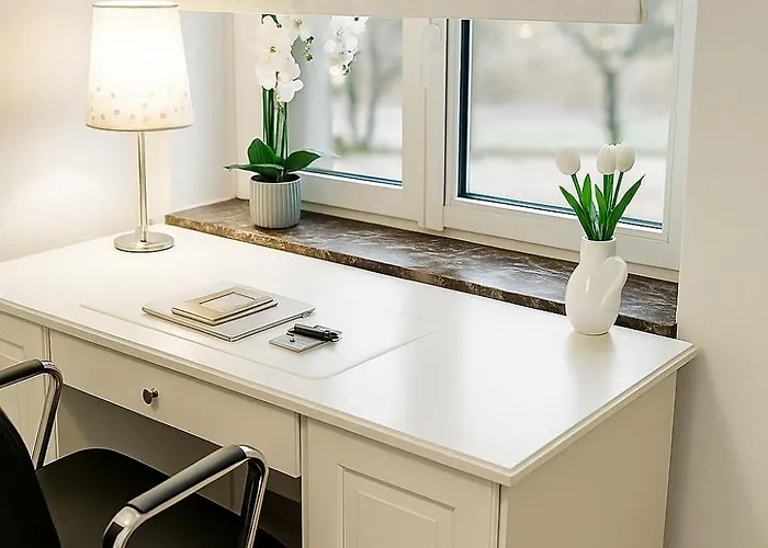 Rheinblick Und Yachthafen Mit Privatem Stellplatz